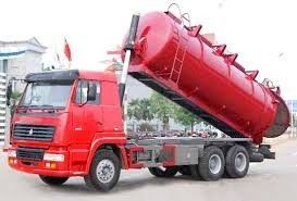 Rode van de Diesel Vrachtwagen 6 Rioleringszuiging Kubieke Meters met 5m Zuigingsdiepte, EURO II